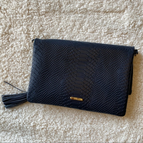 Gigi New York Foldover convertible navy purse - Picture 10 of 11